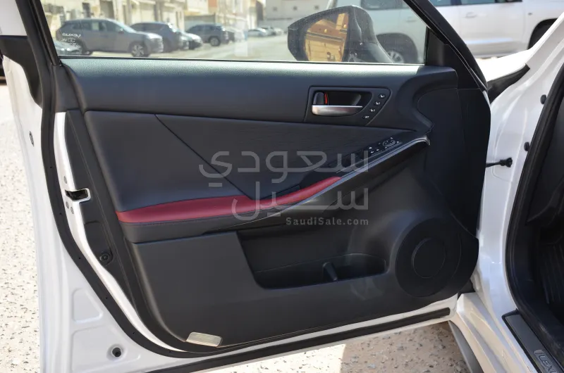 2022 Lexus IS 300