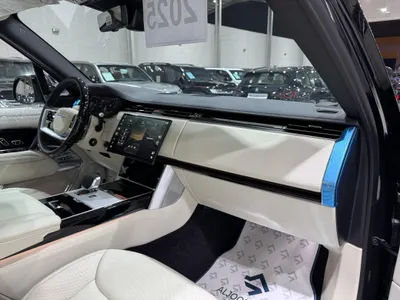 2025 Land Rover Range Rover Autobiography