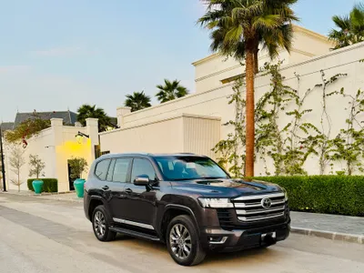 2023 Toyota Land Cruiser GXR 4