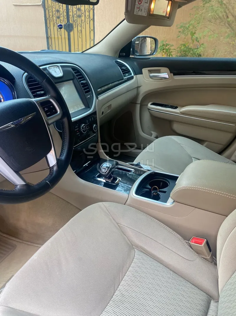 2013 Chrysler 300 Limited