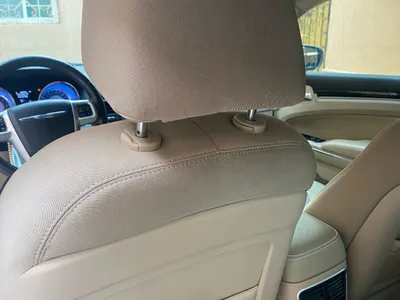 2013 Chrysler 300 Limited