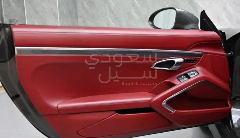 2018 بورش كايمان