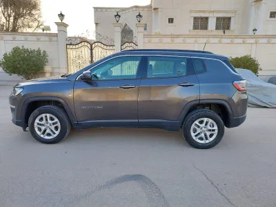 2019 جييب كومباس