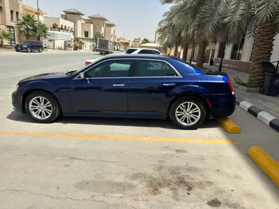 2015 كرايسلر 300 سي
