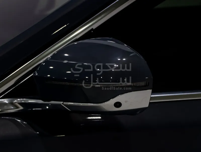 2023 BMW 7 Series 735i