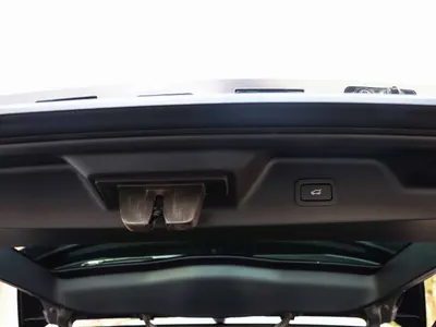 2020 Land Rover Range Rover Vogue SE