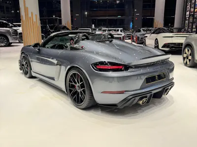 2024 بورش 918 سبايدر