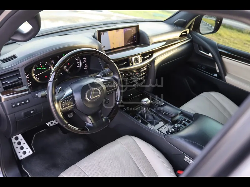 2019 Lexus LX 570 S