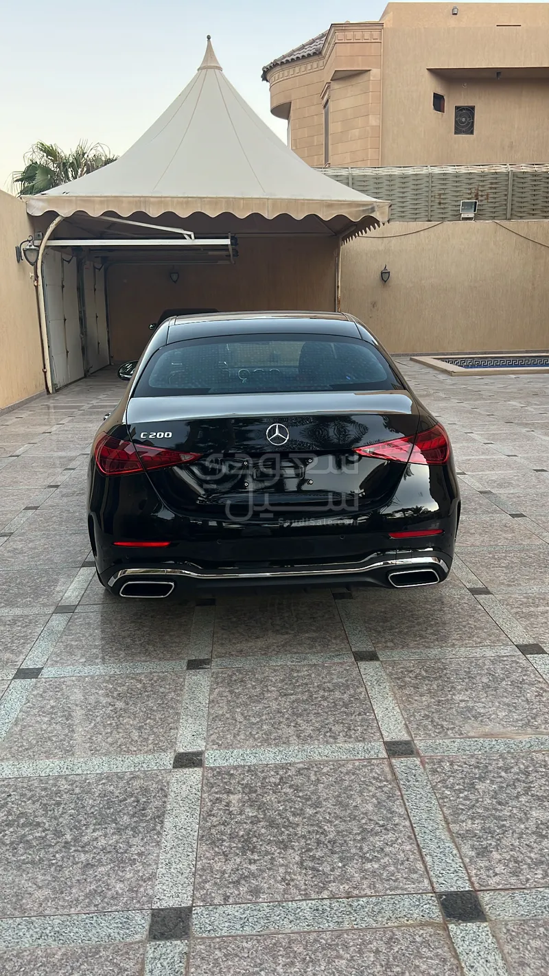 2025 Mercedes-Benz C 200