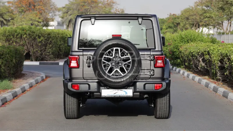 2025 Jeep Wrangler Sahara