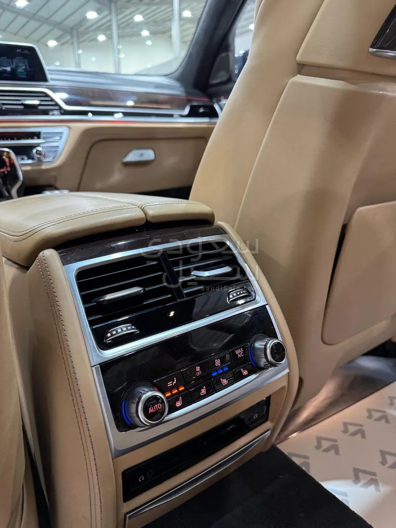 2016 BMW 7 Series 740Li