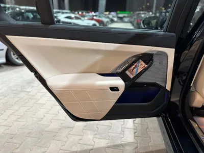 2026 بي ام دبليو الفئة السابعة 735أي
