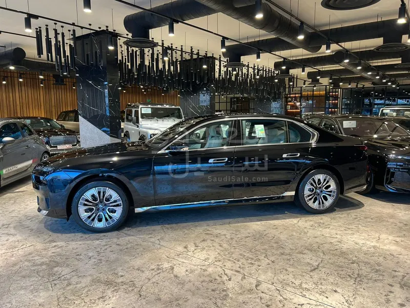 2026 BMW 7 Series 735i