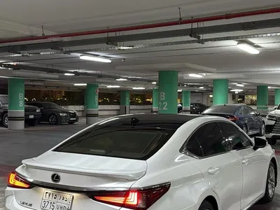 2021 Lexus ES 250