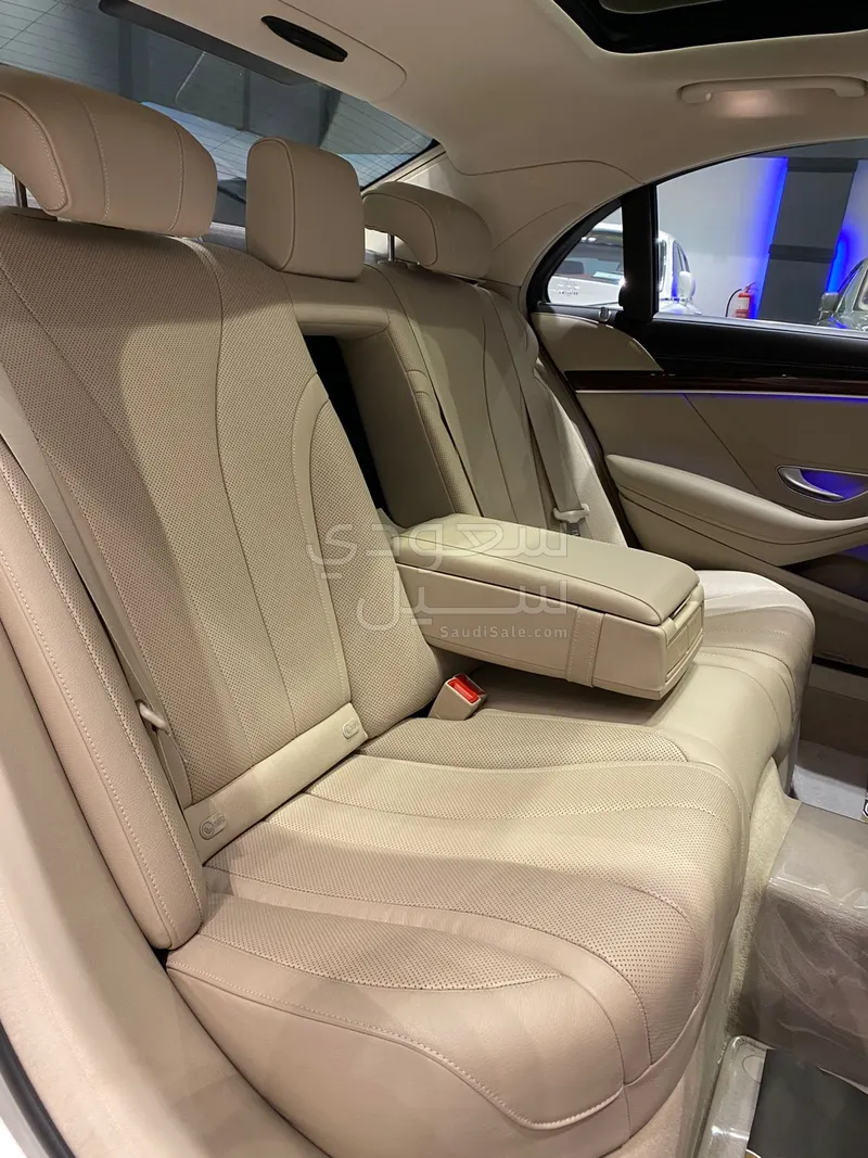 2015 Mercedes-Benz S 400