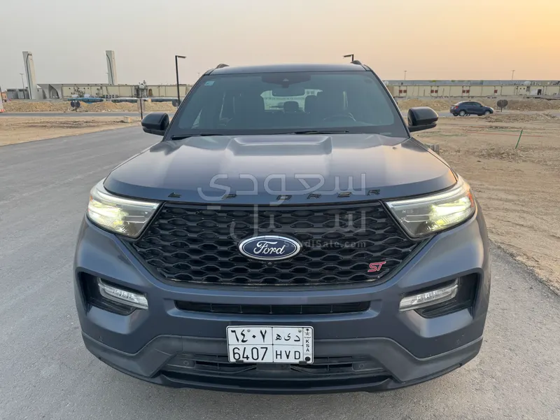 2021 Ford Explorer Platinum