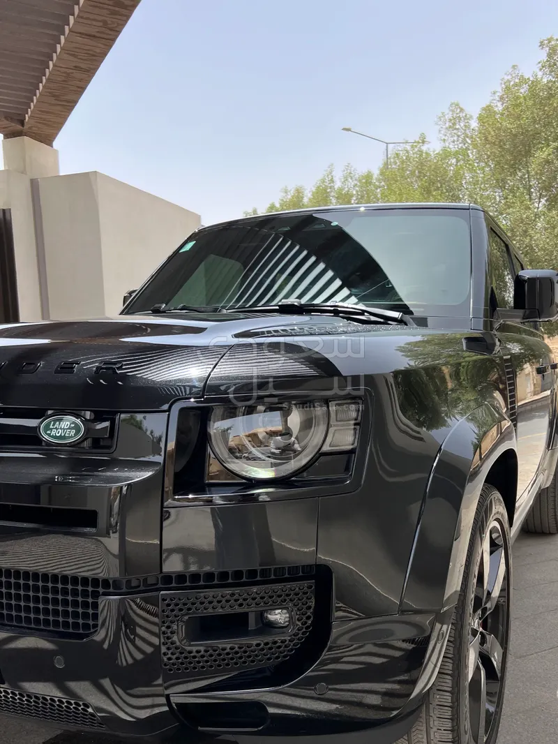 2023 Land Rover Defender X