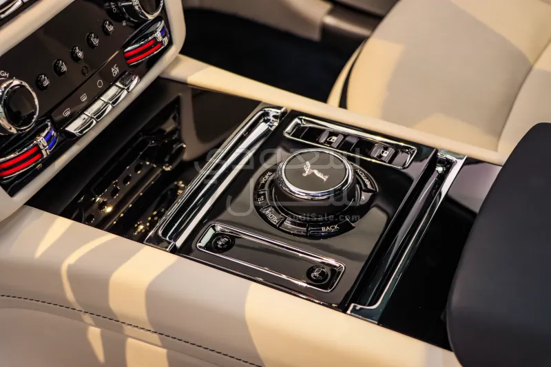 2024 Rolls-Royce Spectre