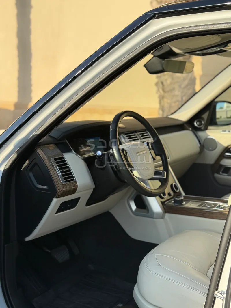 2019 لاند روفر رينج روفر اتش اس اي