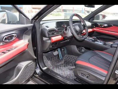2025 JAC M1