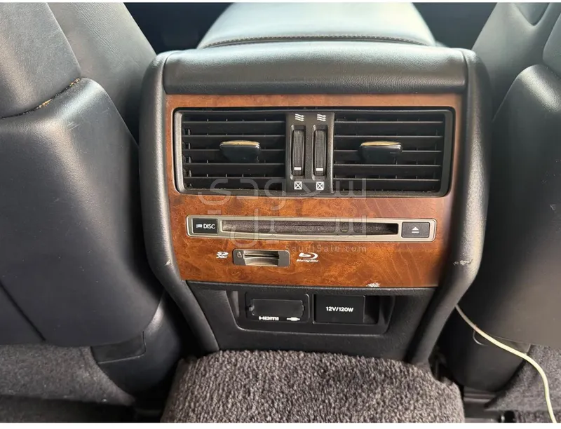 2015 Lexus LS 600h L