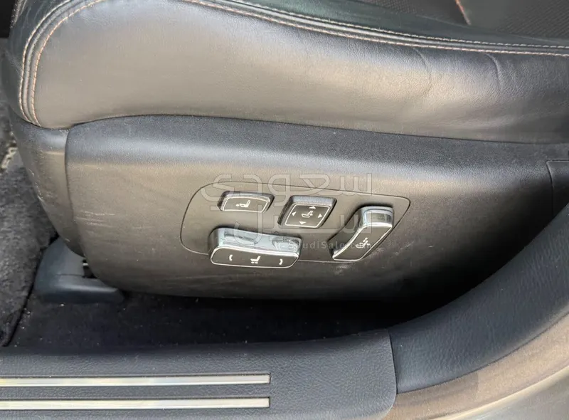 2015 Lexus LS 600h L