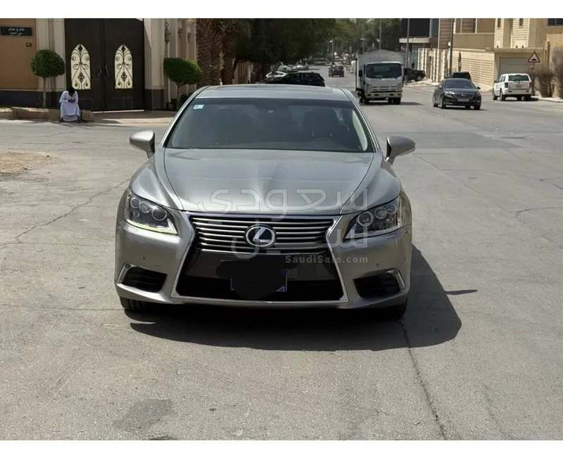 2015 Lexus LS 600h L