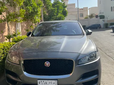 2019 Jaguar F-Pace