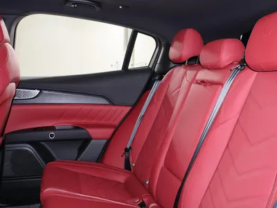 2024 Maserati Grecale GT
