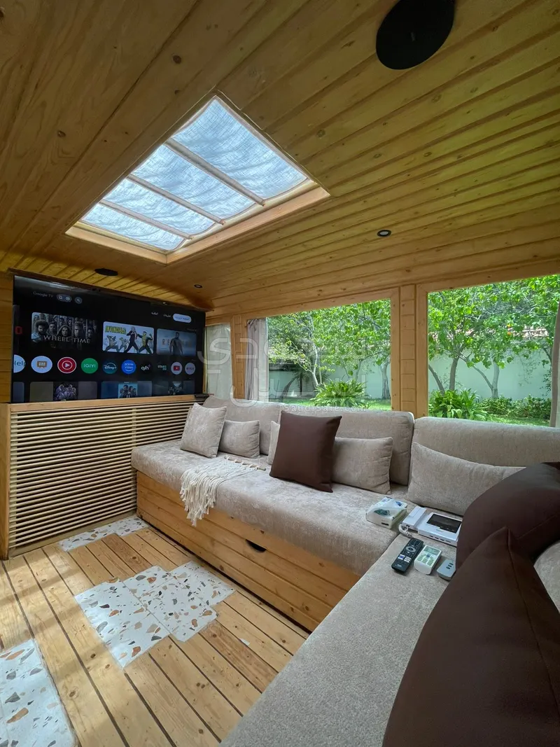 2012 ايشر باص