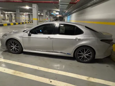 2023 Toyota Camry GLE