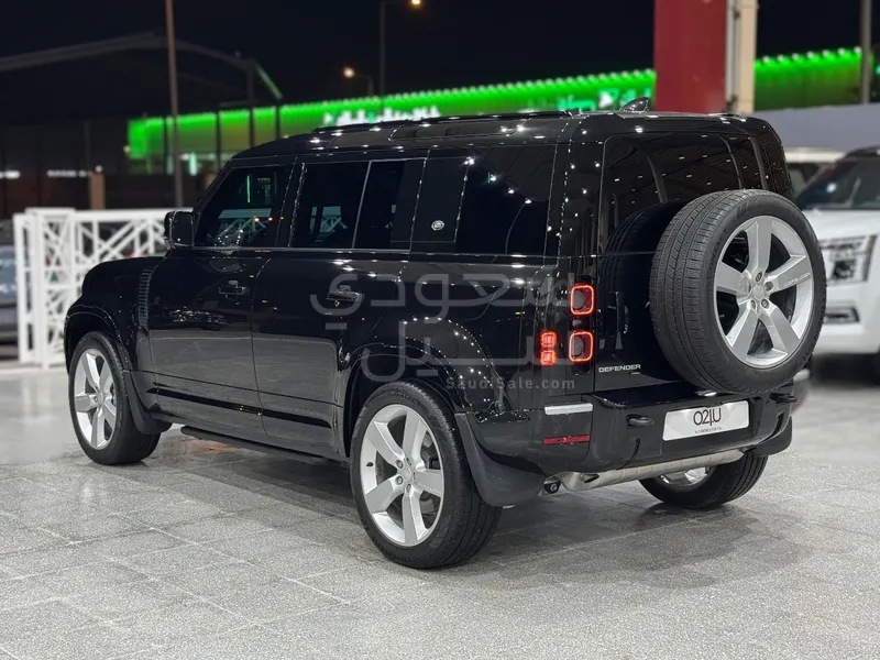 2023 Land Rover Defender X dynamic