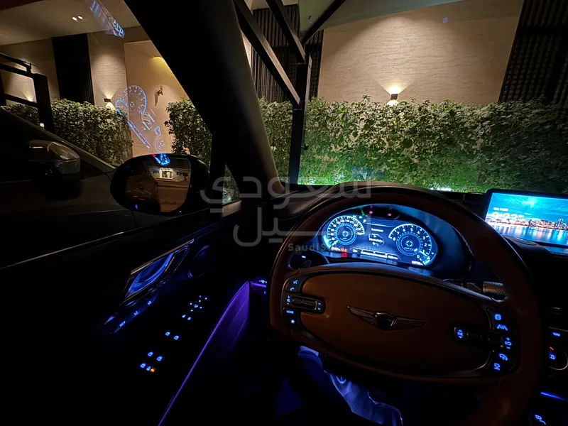 2022 جينيسيس جي في 80
