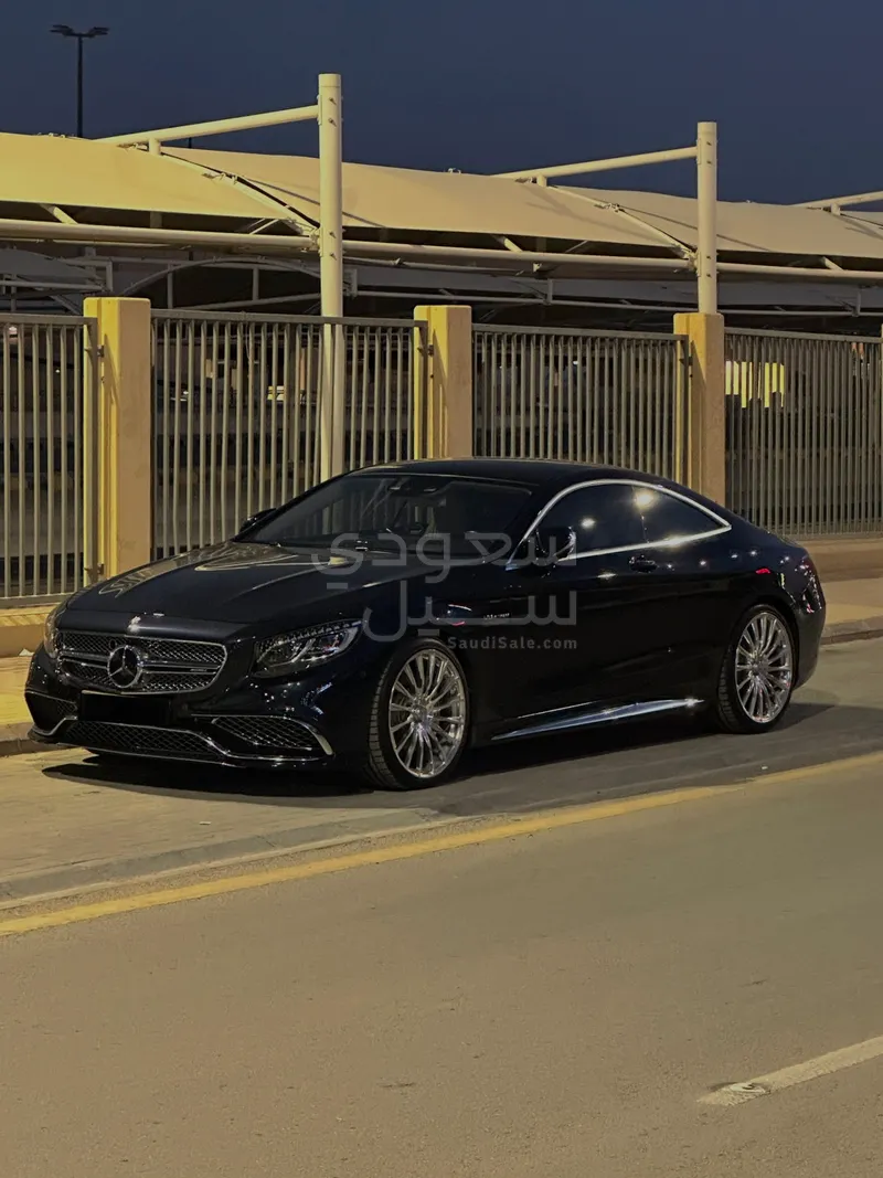 2015 Mercedes-Benz S 63 Coupe