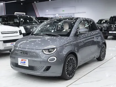 2022 فيات 500 اي لابريما