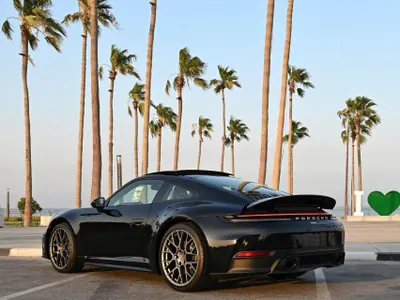 2025 بورش 911 كاريرا