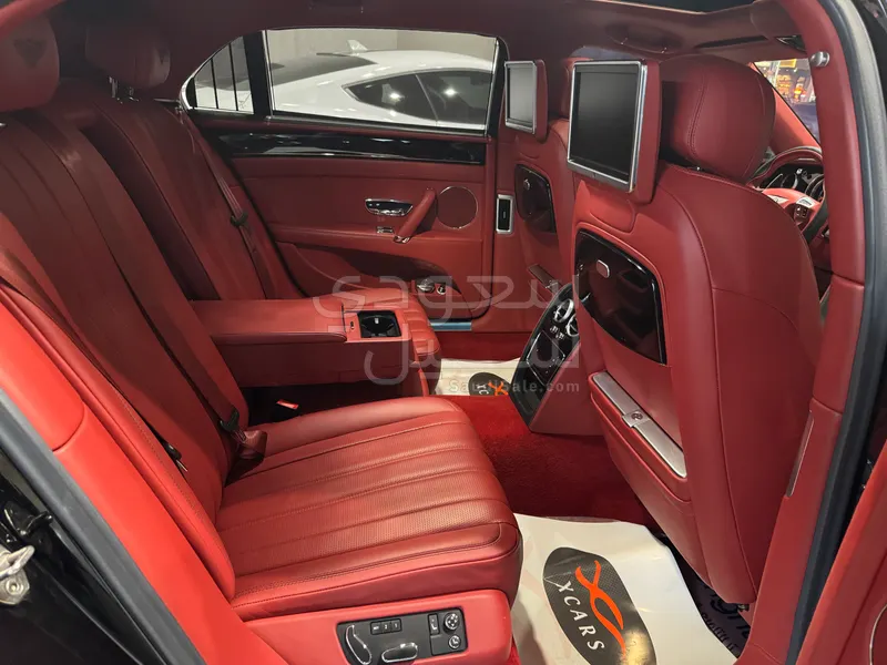 2016 Bentley Continental Flying Spur