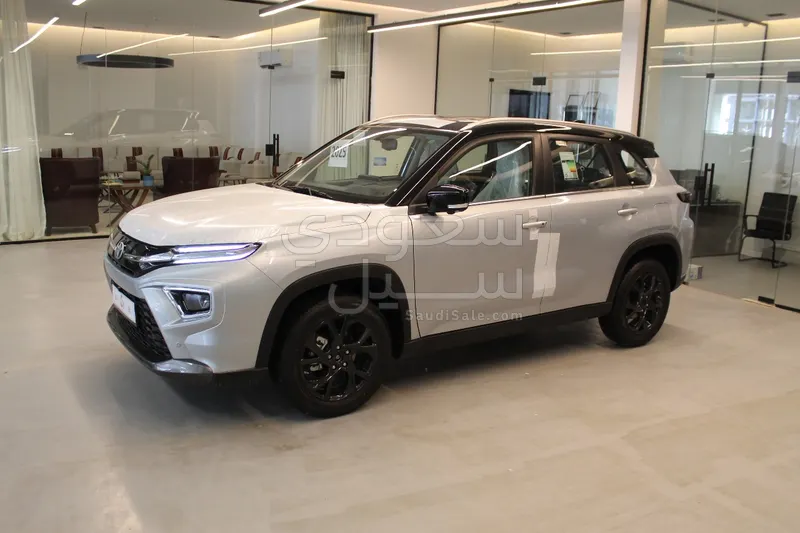 2025 Toyota Urban Cruiser GLX