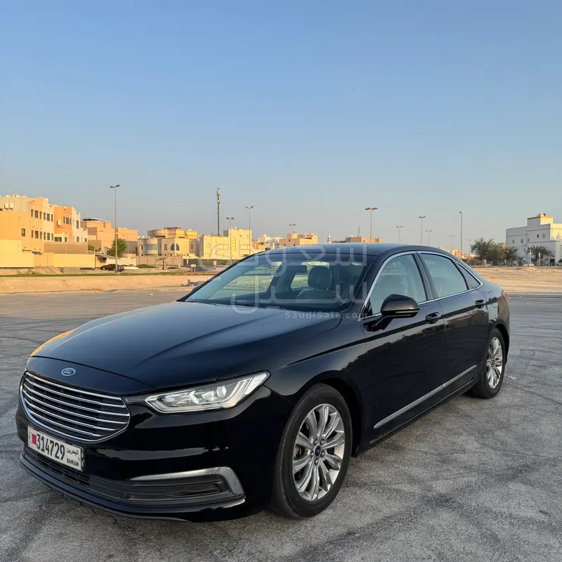 2020 Ford Taurus