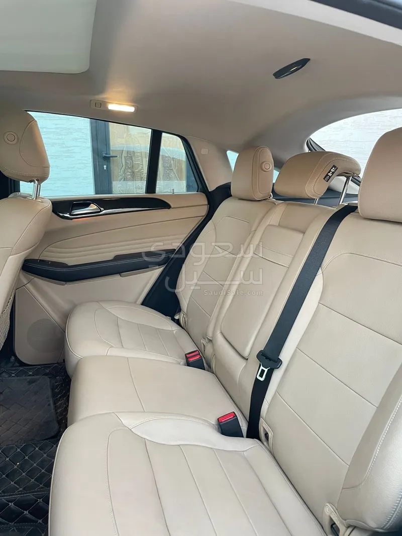 2016 Mercedes-Benz Hymer