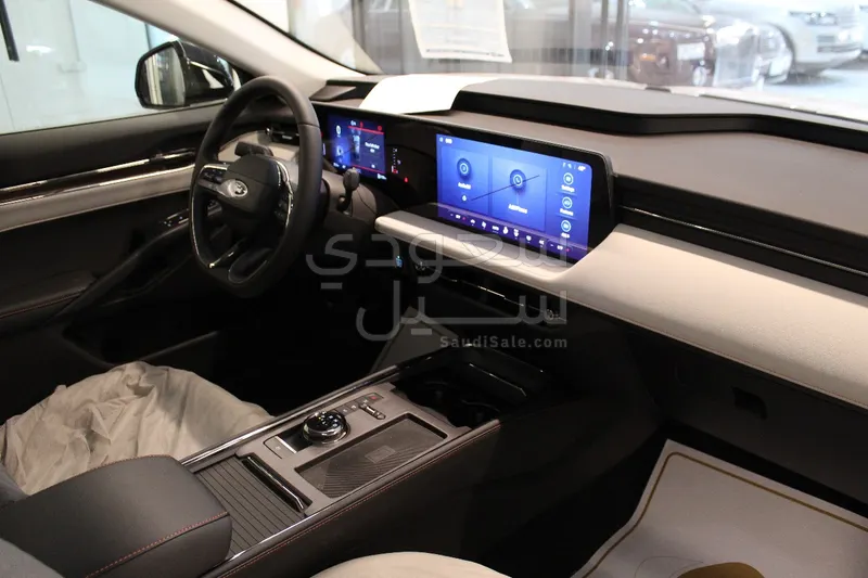 2025 Ford Taurus Titanium
