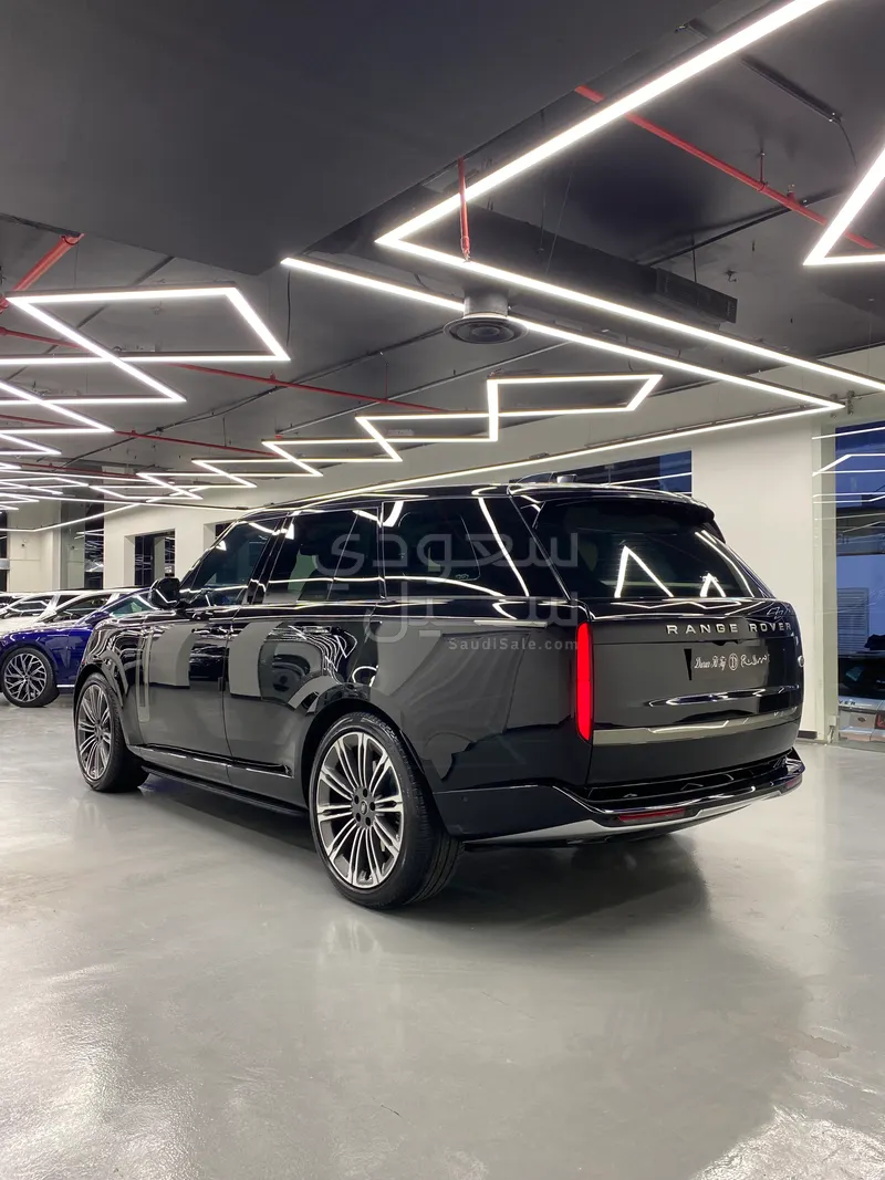 2023 Land Rover Range Rover HSE