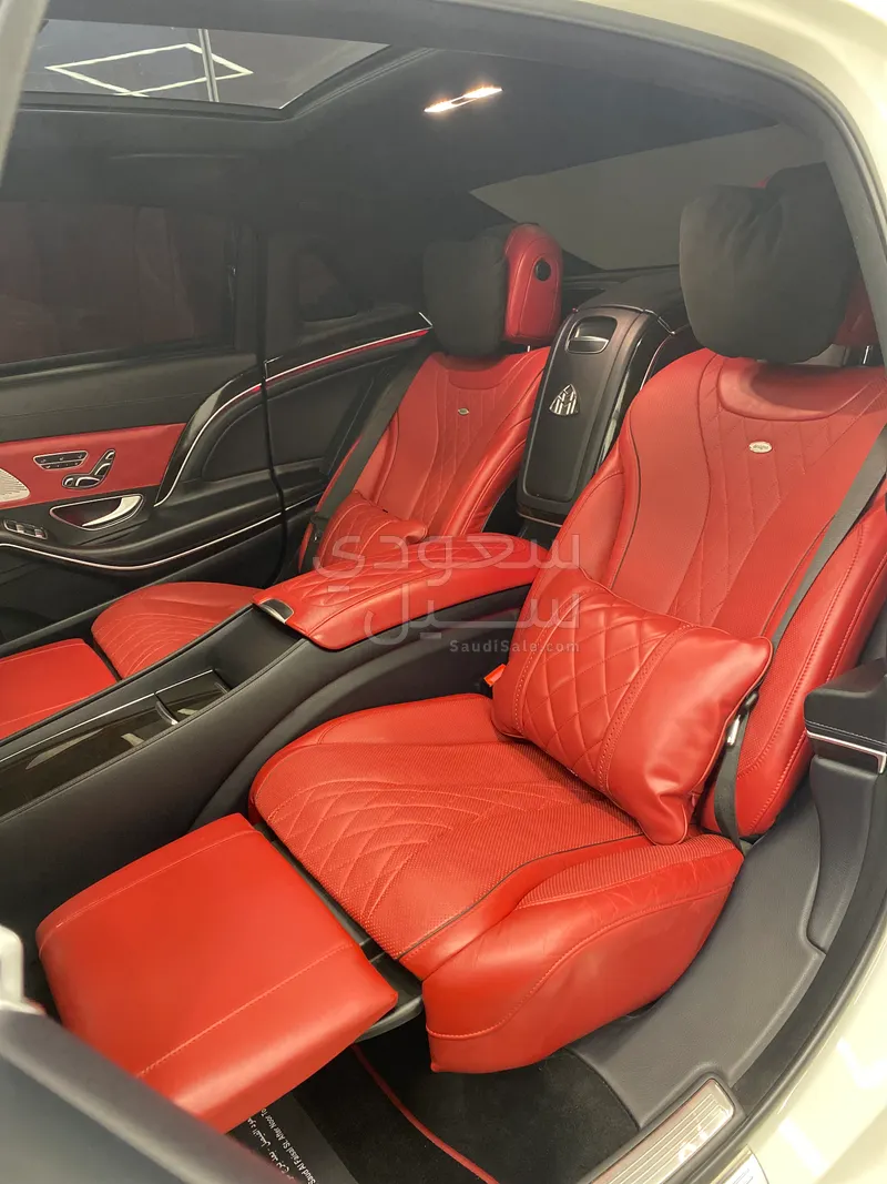 2018 Mercedes-Benz S 560 Maybach