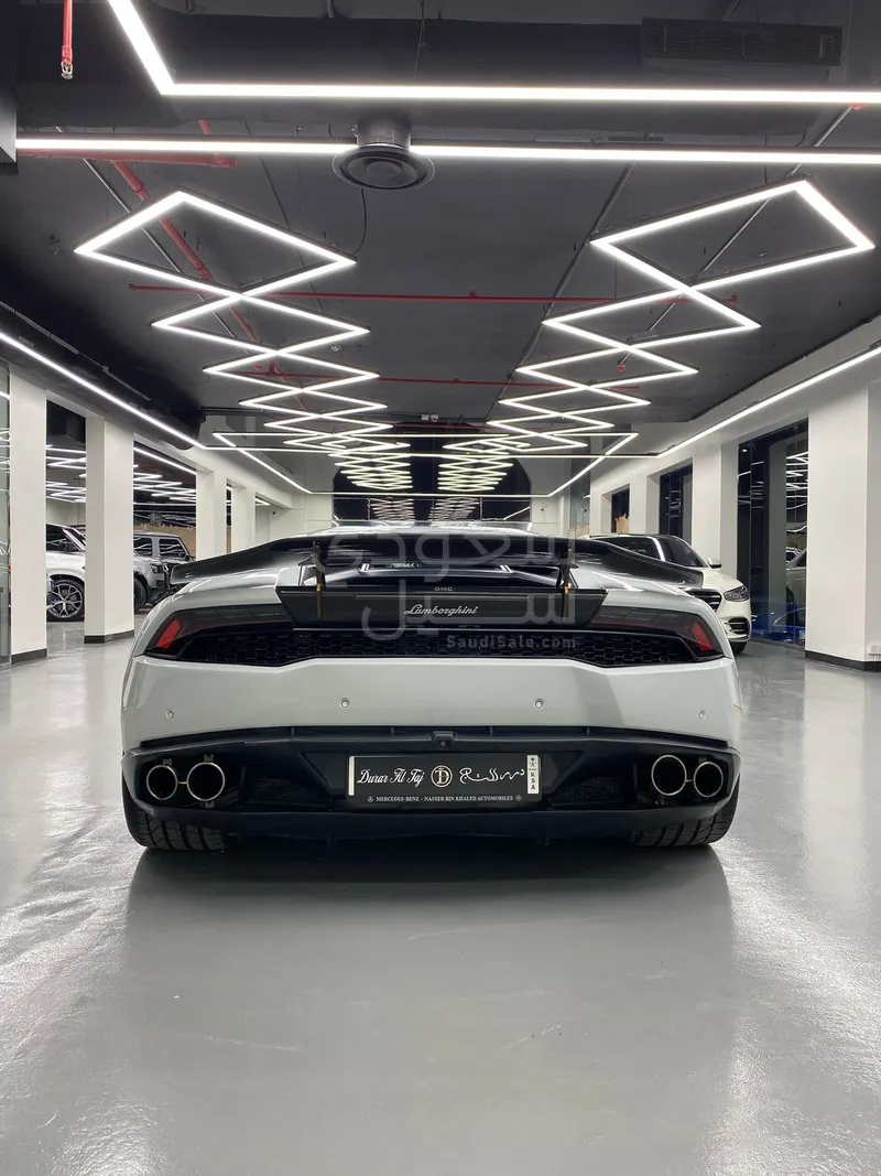 2015 لمبرجيني هوراكان ال بي 610-4