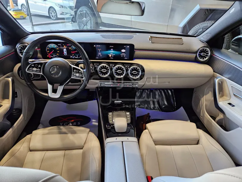 2021 Mercedes-Benz A 200