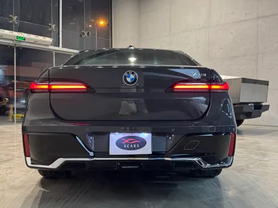 2023 BMW 7 Series 735i