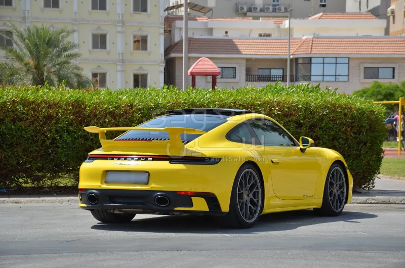 2020 Porsche 911 Carrera S