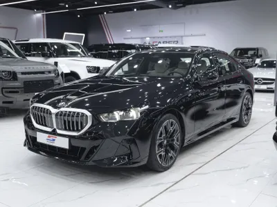 2025 بي ام دبليو الفئة الخامسة 520 أي