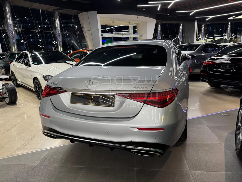 2022 مرسيدس - بنز إس 580