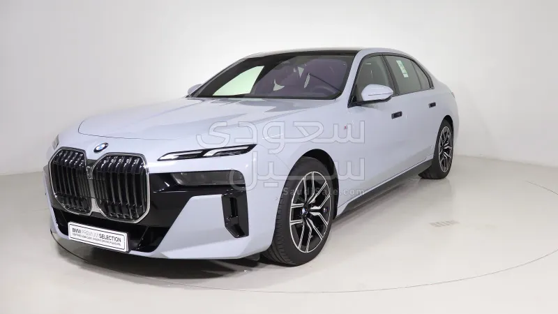 2025 BMW 7 Series 735i
